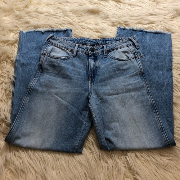 True Religion Crop Cuffed Brooklyn Jeans - Picture 3 of 7